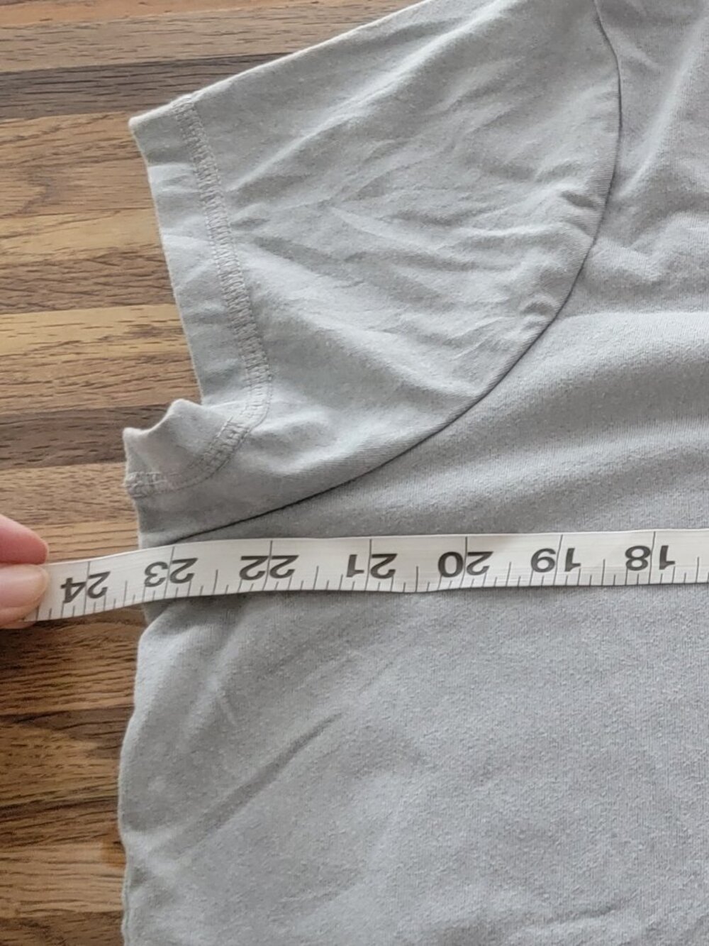 Xersion V Neck Short Sleeve Pale Gray T Shirt - Picture 7 of 8